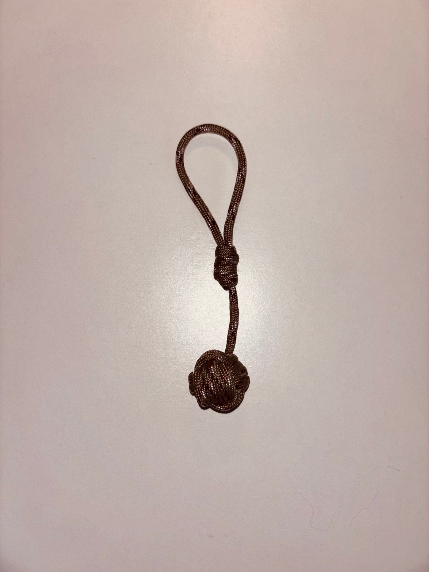 Touline sable noire et blanche